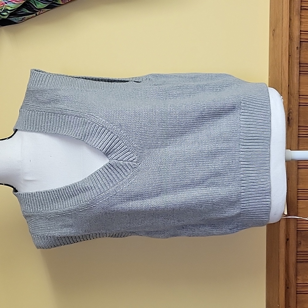 Abercrombie and Fitch woman large vest